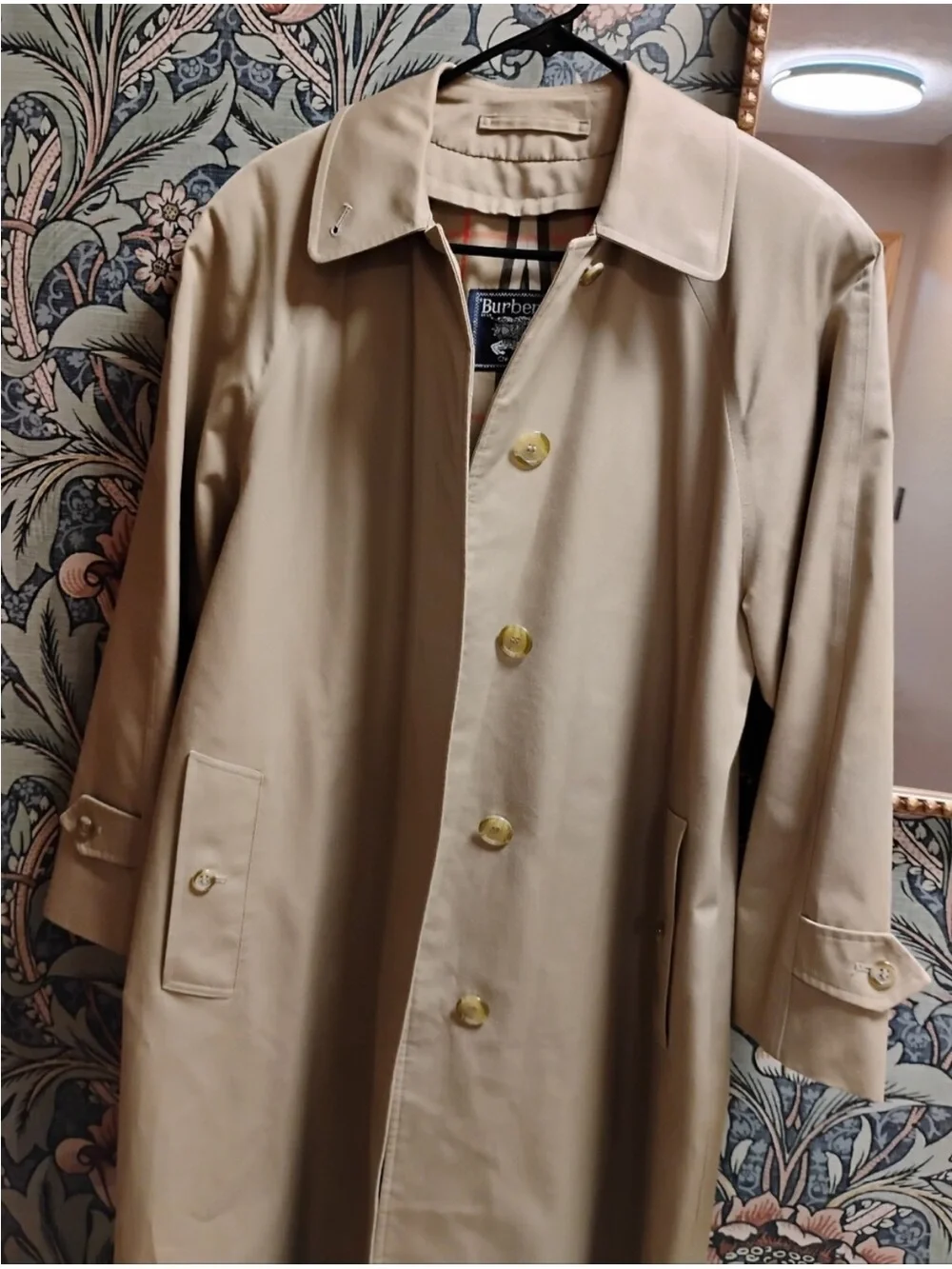 Vintage Burberrys Trench Coat - Single Breasted - Picture 6 of 16
